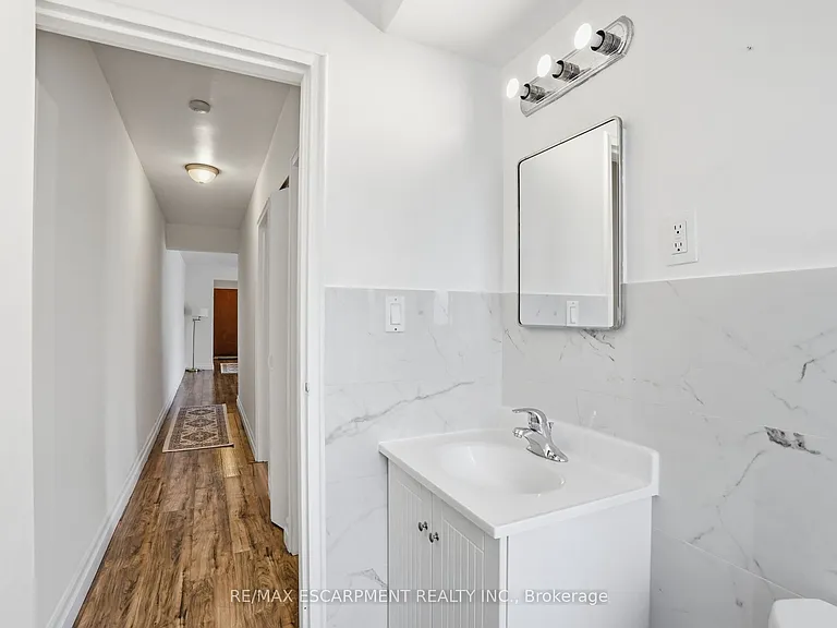 36 Ray St S #5 — Photo 19