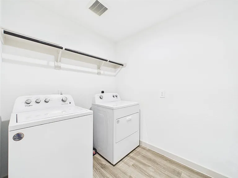 1127 Curly Angora Ct — Photo 22