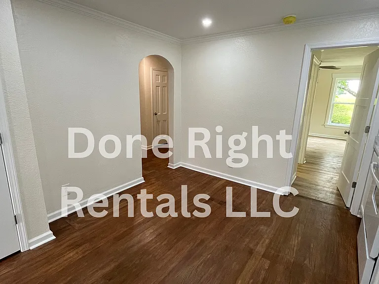 1507 Phelps Ave #1 — Photo 14