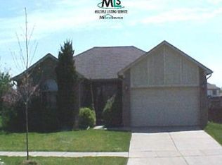 2248 Brinston Dr, Troy, MI 48083