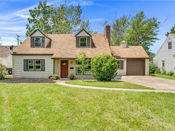 1750 E 236th St, Euclid, OH 44117