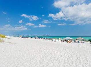 8499 Gulf Blvd APT 202, Navarre, FL 32566