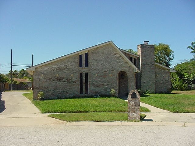1st image of 436 W Cartagena Cir