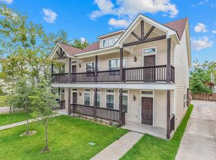 304 Live Oak St, College Station, TX 77840
