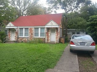 818 E 30th St #B, Austin, TX 78705
