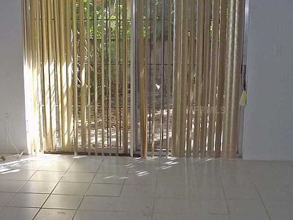 5th image of 1630 58th Ave S APT 4