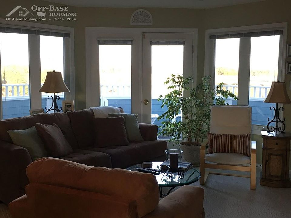 1st image of 4823 Bay Landing Dr