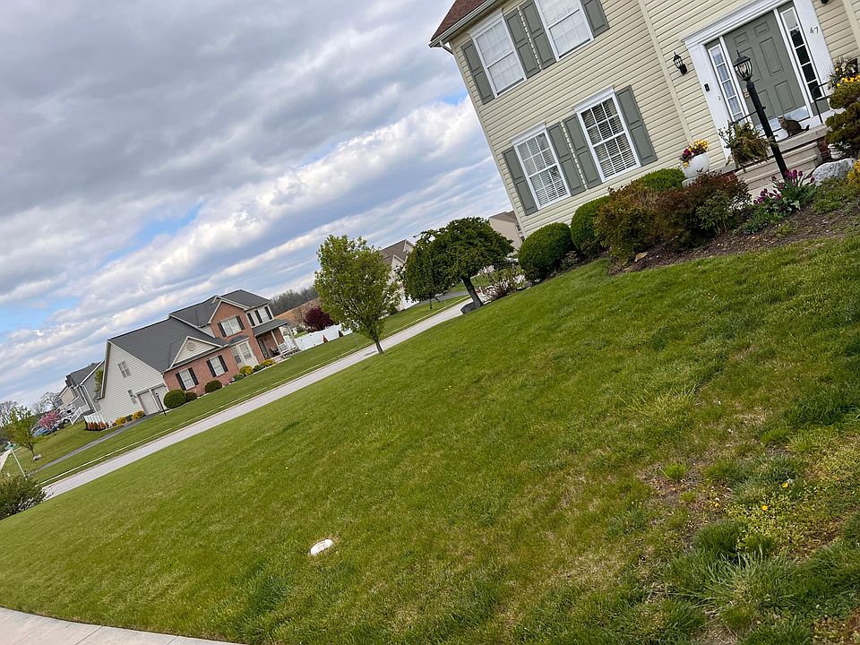2nd image of 47 Quartz Ridge Dr