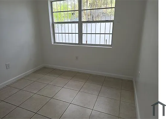 2 bed, $2,100 — Photo 4