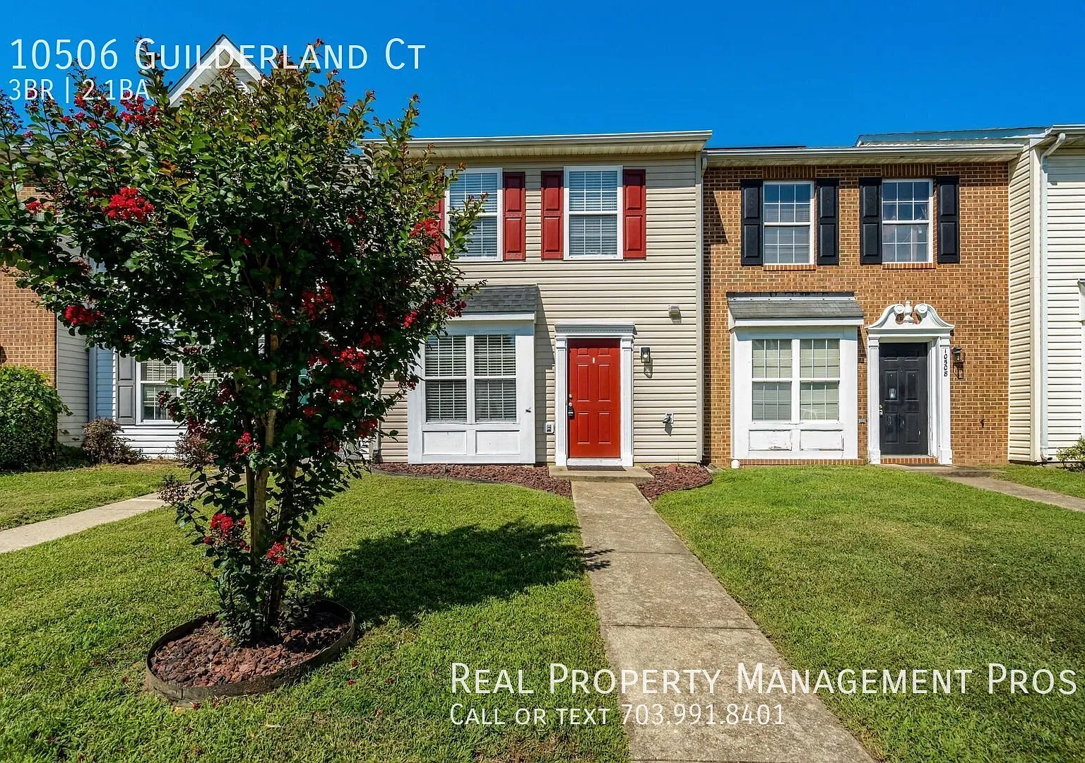 Townhouse in sought-after Tidewater Plains — Photo 1