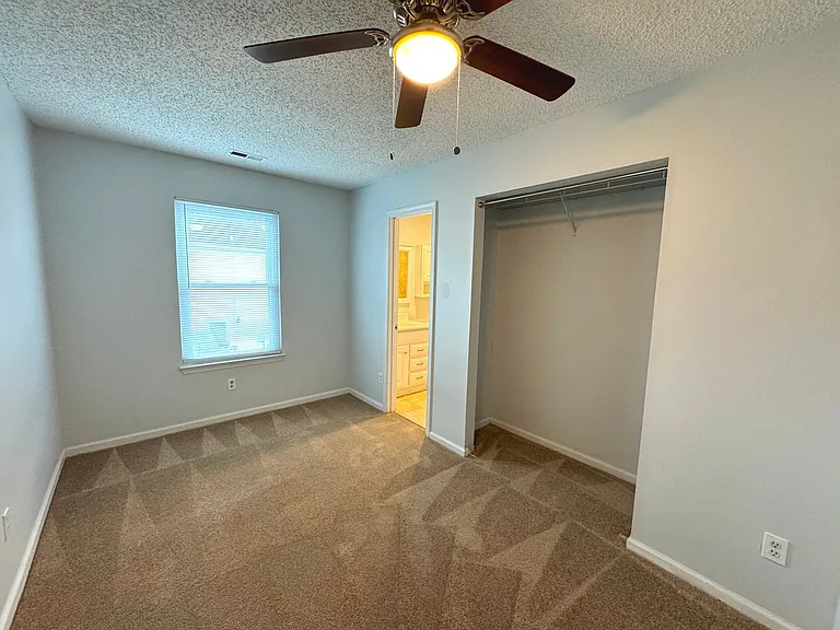 1254 Corkwood Cir — Photo 23