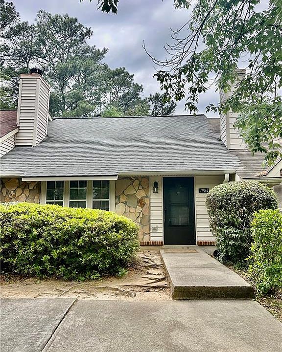 1st image of 1984 Cheatham Woods Dr SW