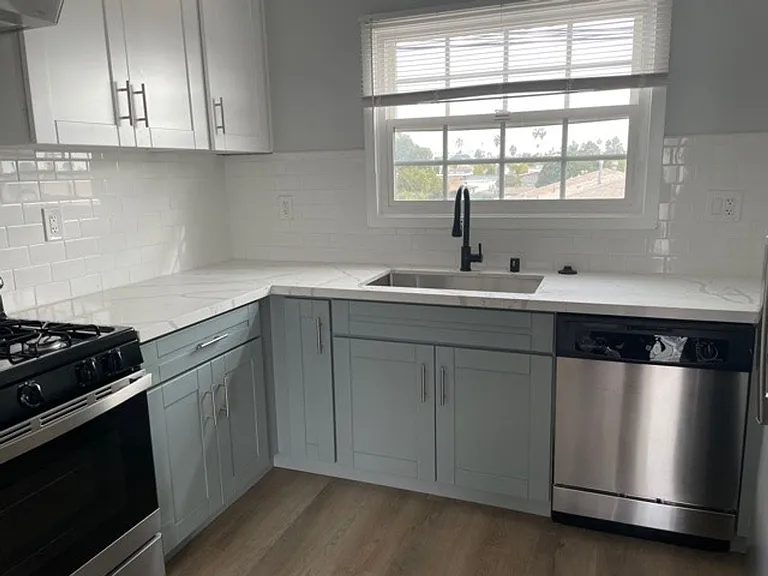 4615-4623 Georgia St — Photo 6