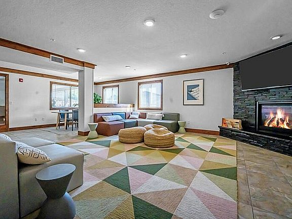 DSC00274-HDR-Metroplex-360-RCS.1-768x512