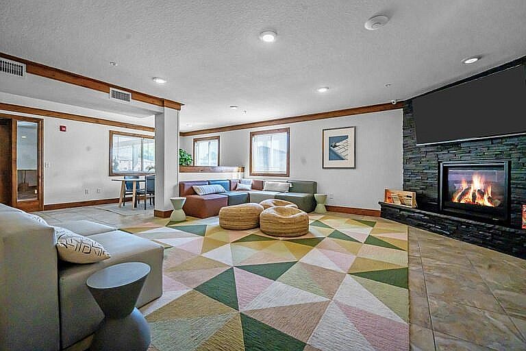 DSC00274-HDR-Metroplex-360-RCS.1-768x512