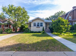 269 Shenstone Rd, Riverside, IL 60546