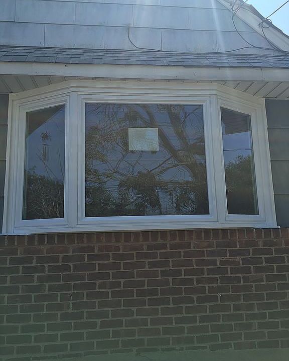 1st image of 115 S Covert Ave