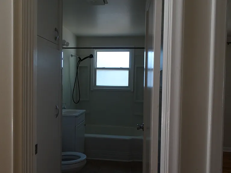 2020 S Euclid Ave — Photo 9