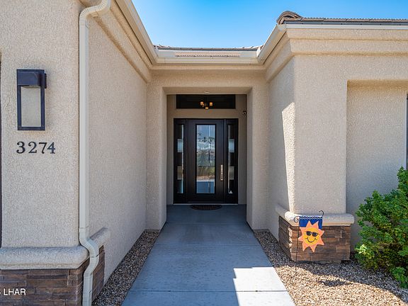 3rd image of 3274 Amigo Ln