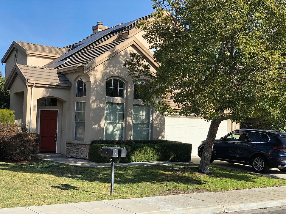 1st image of 577 Cherrywood Dr