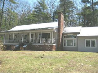 33 Munyan Rd, Putnam, CT 06260