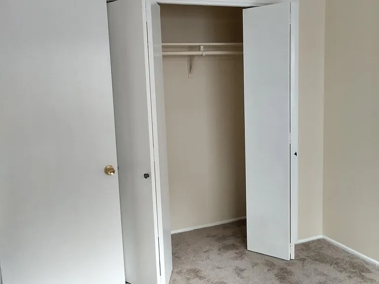 110 SW 137th Ave #2 — Photo 13
