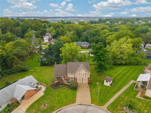515 NW 43rd Ter, Kansas City, MO 64116