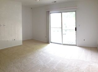 182 Applegate Ln, East Brunswick, NJ