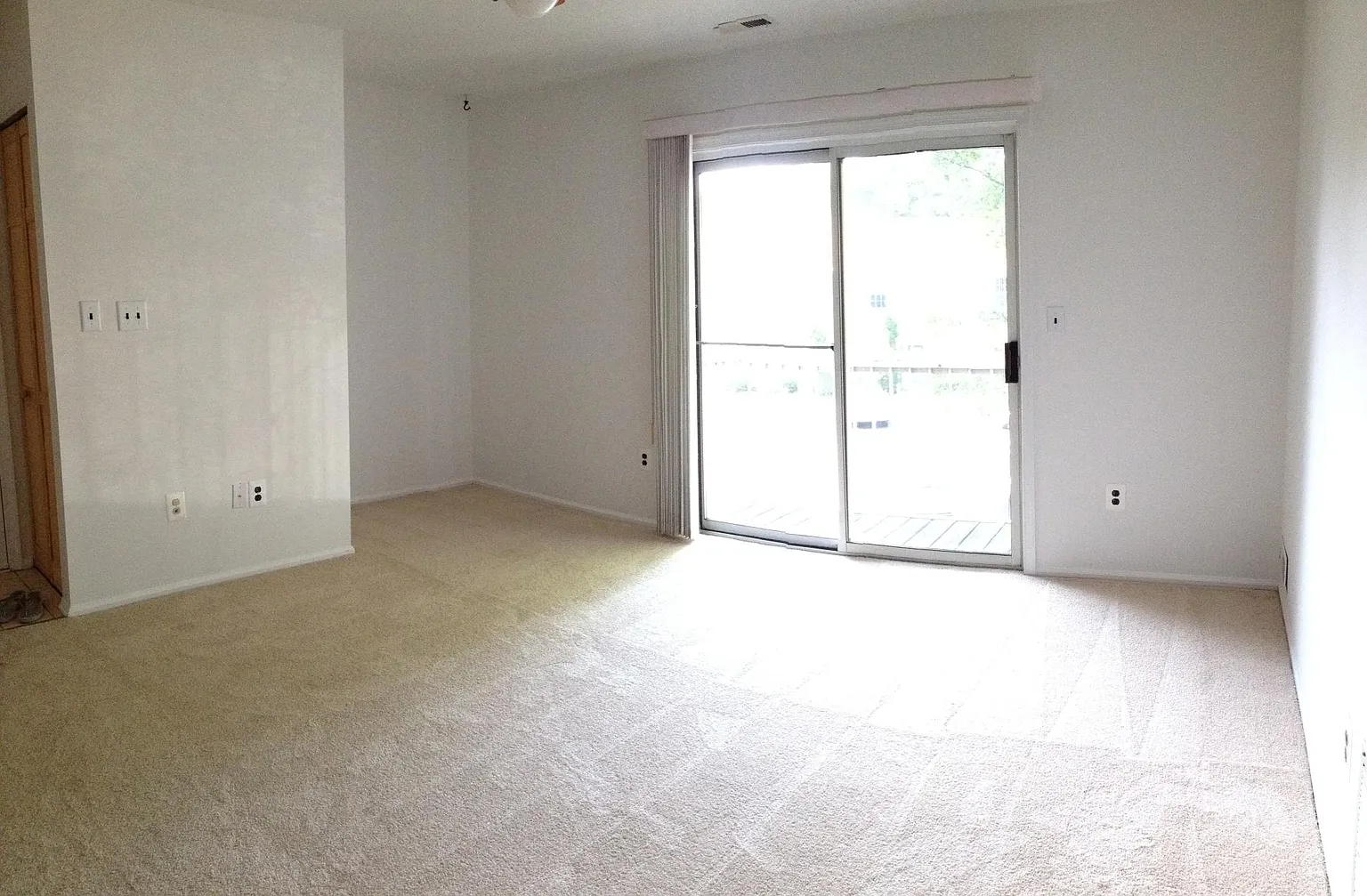 182 Applegate Ln photo 1