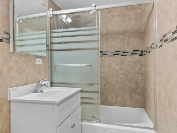 446 East 86th Street 2B image 4 of 4