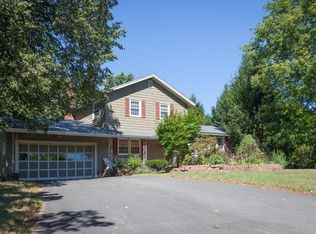 3 Apollo Cir, Andover, MA 01810