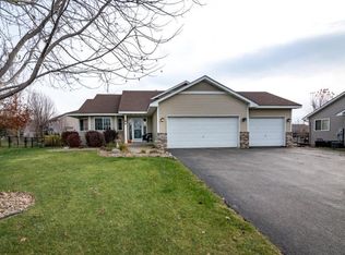 14822 Boston Cir, Rosemount, MN 55068