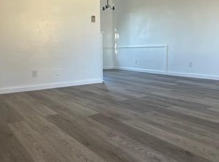 20771 Hartland St #1, Winnetka, CA 91306