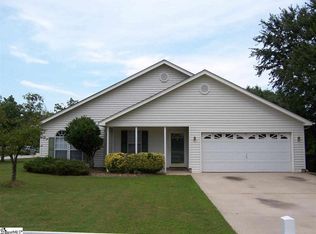 522 American Legion Rd, Greer, SC 29651