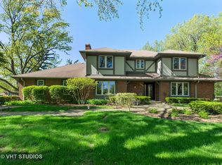 1660 Berkeley Ct, Deerfield, IL 60015