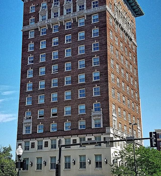 1st image of 505 S 16th St APT 1205