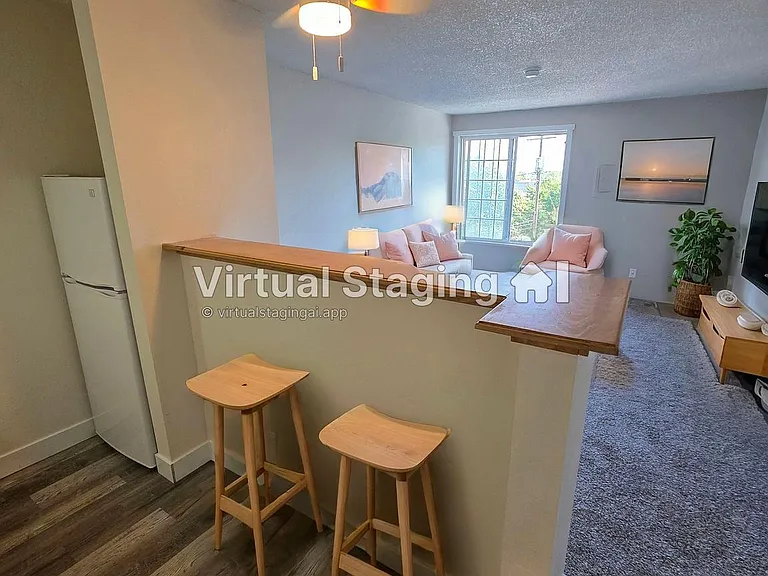 Nob Hill Apartments — Photo 13
