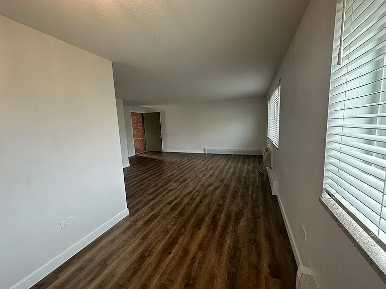 3377 S Clarkson St — Photo 16