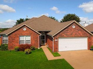 2520 Persimmon St, Springdale, AR 72764