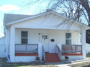 520 N Fillmore St, Edwardsville, IL 62025