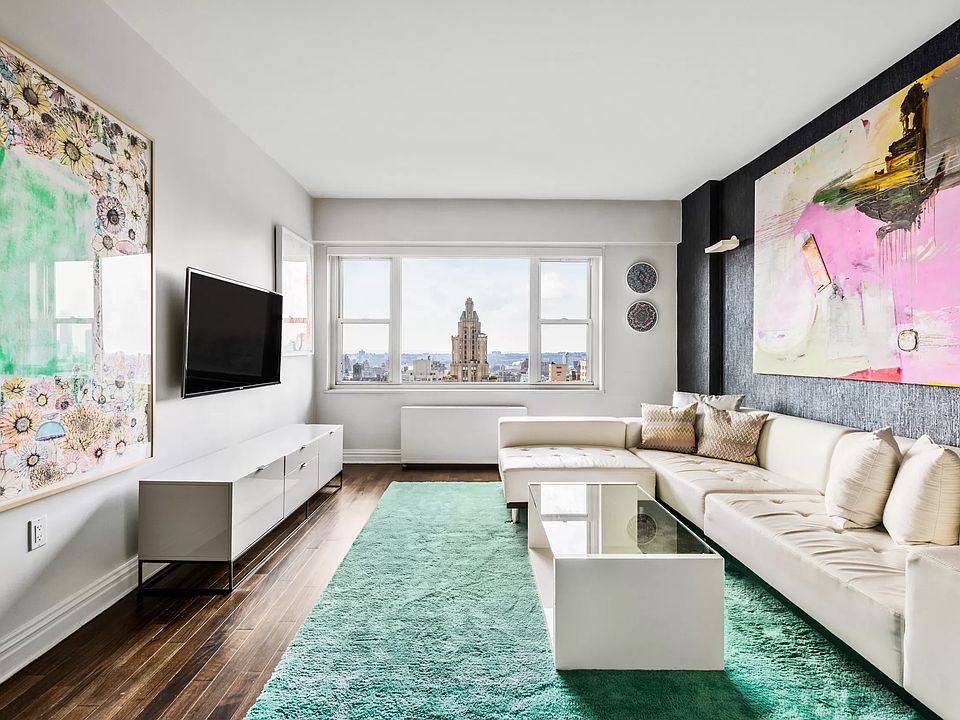 1st image of 60 E 8th St APT 25D