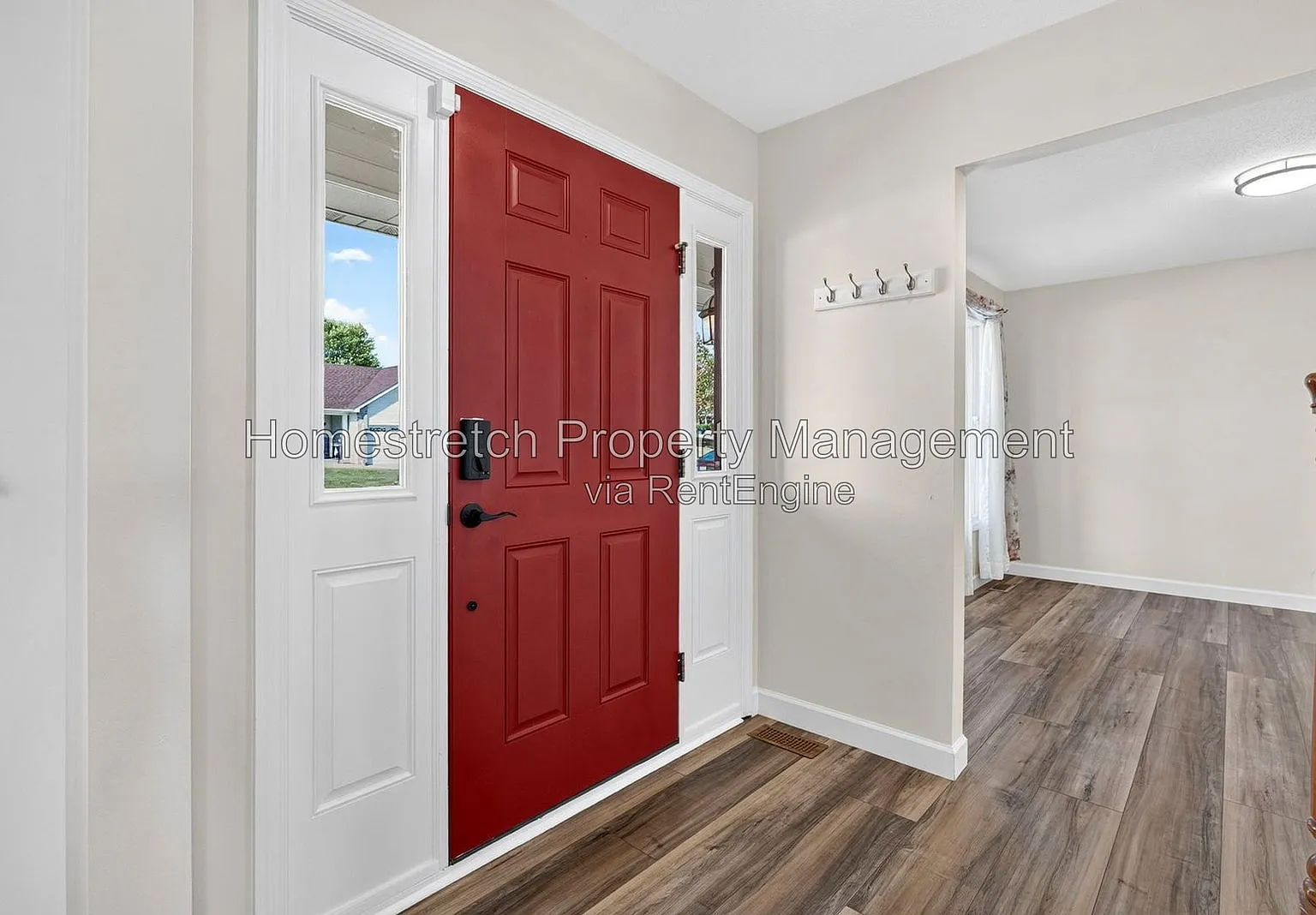 4 bed, 3.0 bath, 2188 sqft, $2,900 — Photo 2