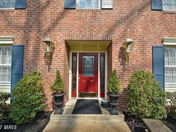 3rd image of 13894 Covantry Ln