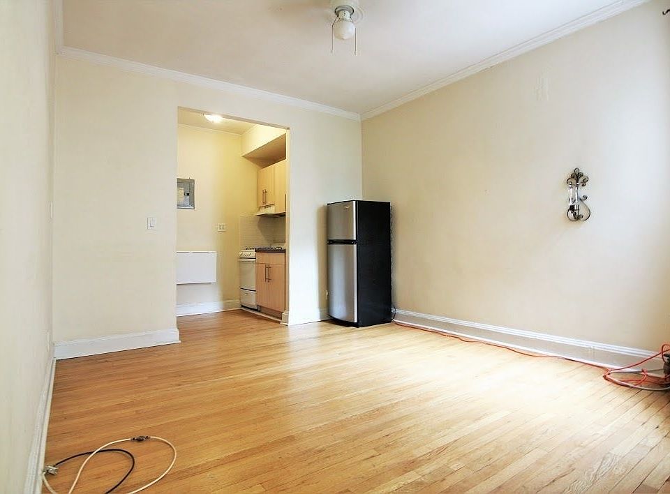 1st image of 491 Amsterdam Ave #C5