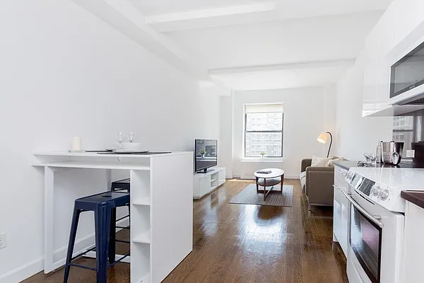 Rented by Bridgeline Property Management, LLC | media 45