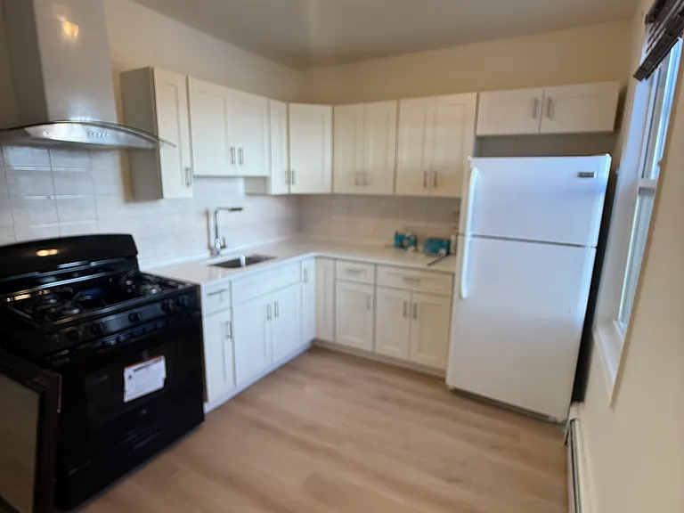 818 Communipaw Ave #1 — Photo 14
