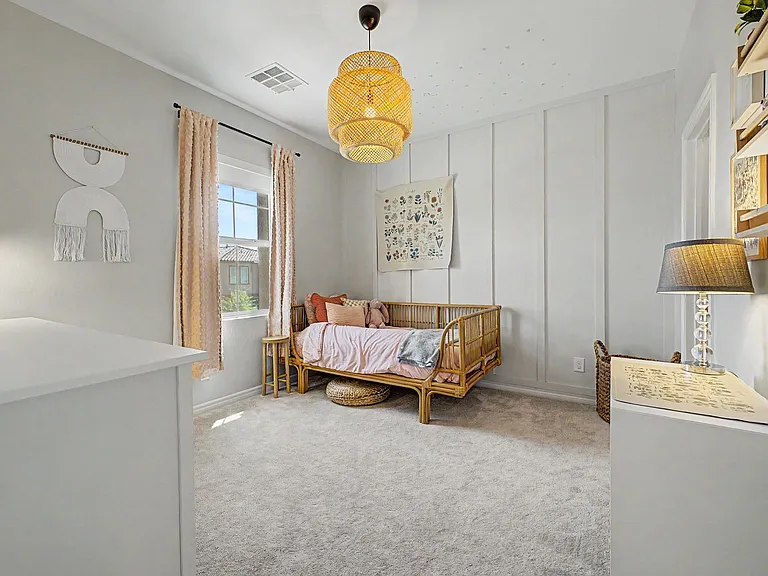 8137 Skye Plum St — Photo 30