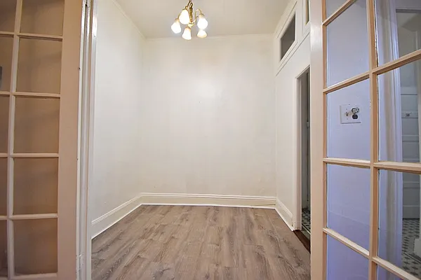 Rented by Bold New York | media 6