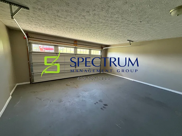 1042 Rosella Dr — Photo 17