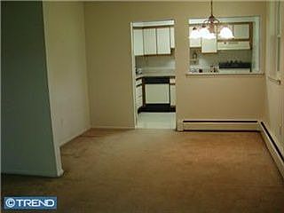 4th image of 810 Garnet Dr